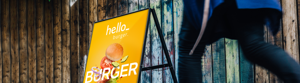 8 divertidos caballetes publicitarios